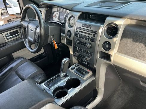 Used 2010 Ford F150 Raptor image 12