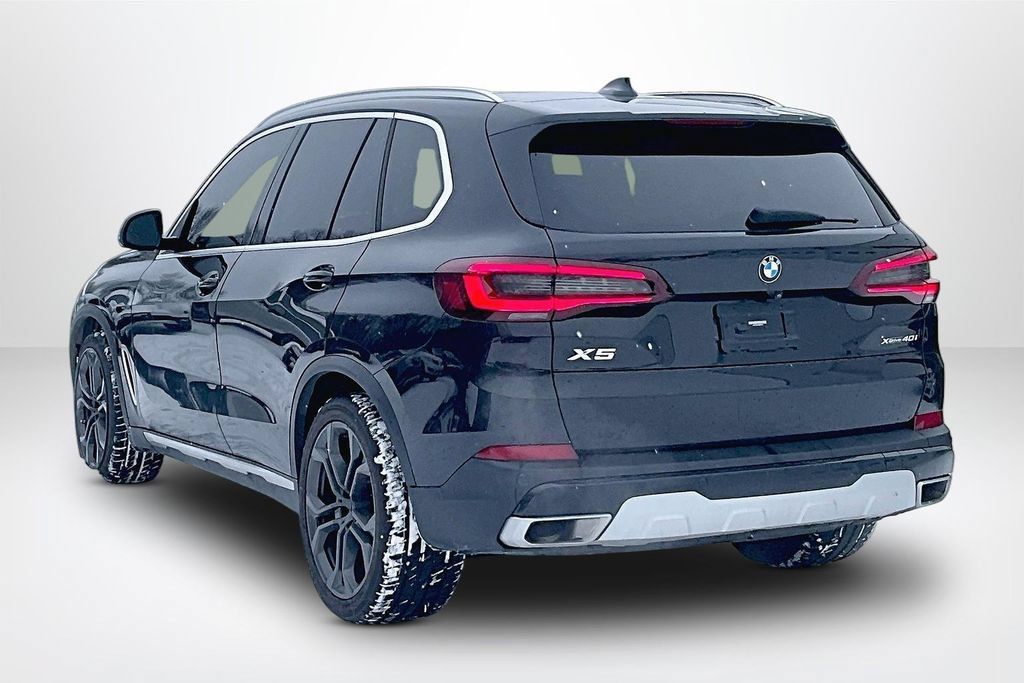 Used 2021 BMW X5 xDrive40i AWD/4WD image 4