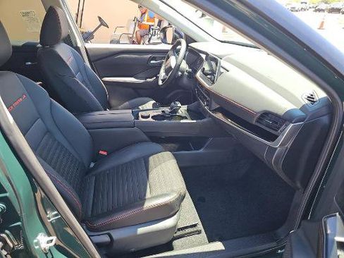 Used 2026 Nissan Rogue SV AWD/4WD image 7