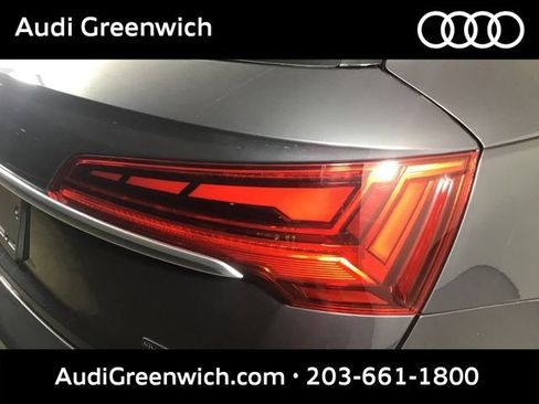 Used 2024 Audi Q5 2.0T Premium w/ Convenience Package AWD/4WD image 27