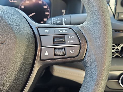 Certified 2025 Honda Accord LX image 14