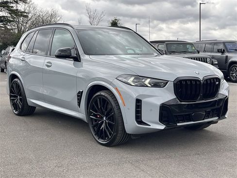 Used 2025 BMW X5 M60i image 43