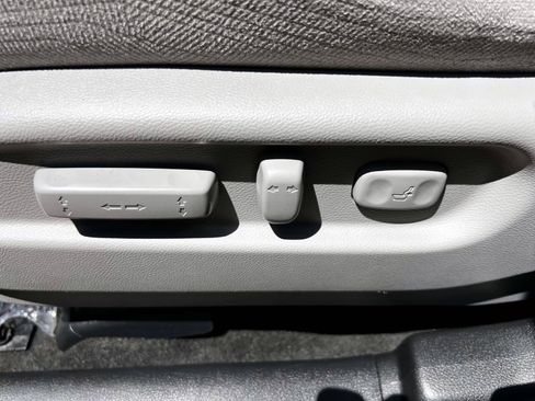 Used 2017 Honda Pilot EX image 22