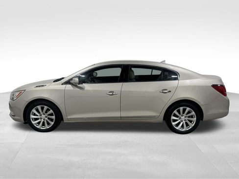 Used 2014 Buick LaCrosse Leather w/ Driver Confidence Package FWD image 13