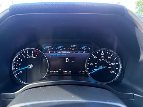 Used 2020 Ford Expedition Max XLT w/ Equipment Group 202A RWD image 39