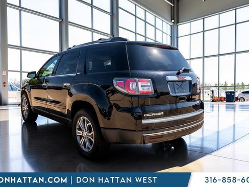 Used 2016 GMC Acadia SLT w/ Open Road Package FWD image 30