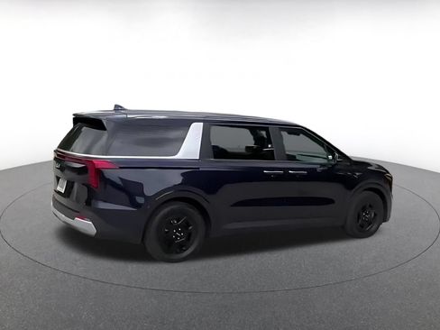 Used 2026 Kia Carnival FWD image 14