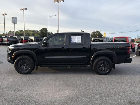 Used 2025 Nissan Frontier PRO-4X w/ Pro Premium Package AWD/4WD image 8