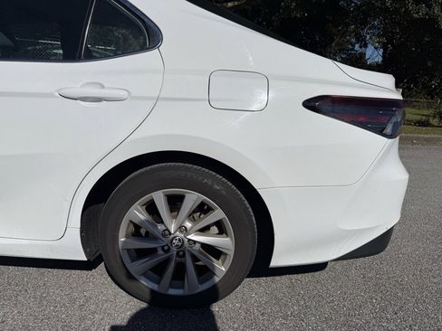 Used 2023 Toyota Camry LE image 11