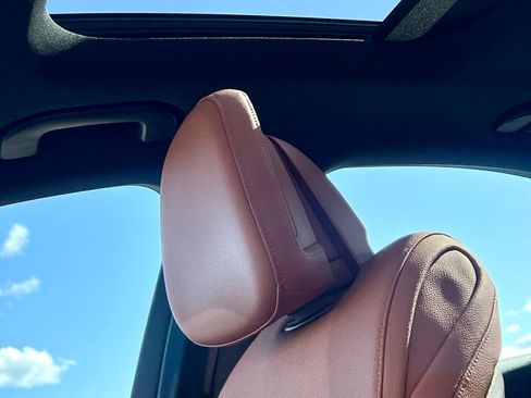 Certified 2026 Mercedes-Benz C 300 4MATIC Sedan image 15