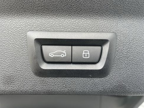 Used 2024 BMW X3 xDrive30i w/ Convenience Package image 38