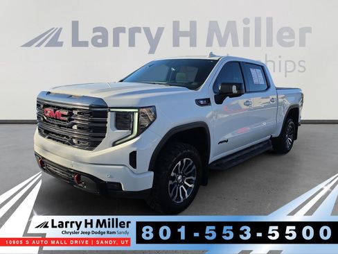 Used 2023 GMC Sierra 1500 AT4 w/ AT4 Premium Package AWD/4WD image 1