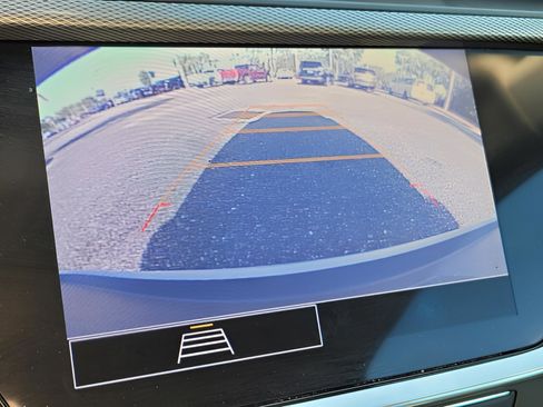 Used 2023 Buick Encore GX Select image 40