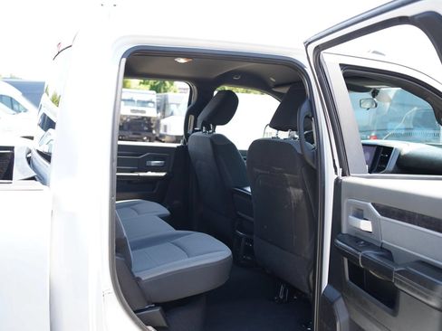 Used 2022 RAM 2500 Big Horn AWD/4WD image 16