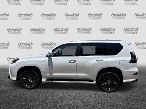 Used 2023 Lexus GX 460 Premium w/ Accessory Package AWD/4WD image 7