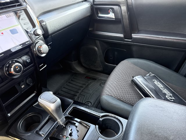 Used 2020 Toyota 4Runner TRD Off-Road AWD/4WD image 20