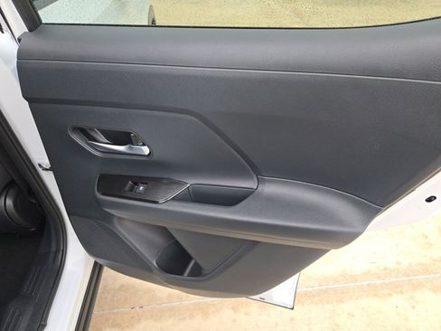 Certified 2026 Nissan Kicks SV image 24