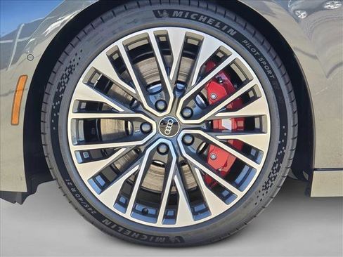 New 2025 Audi S6 e-tron Premium Plus image 9