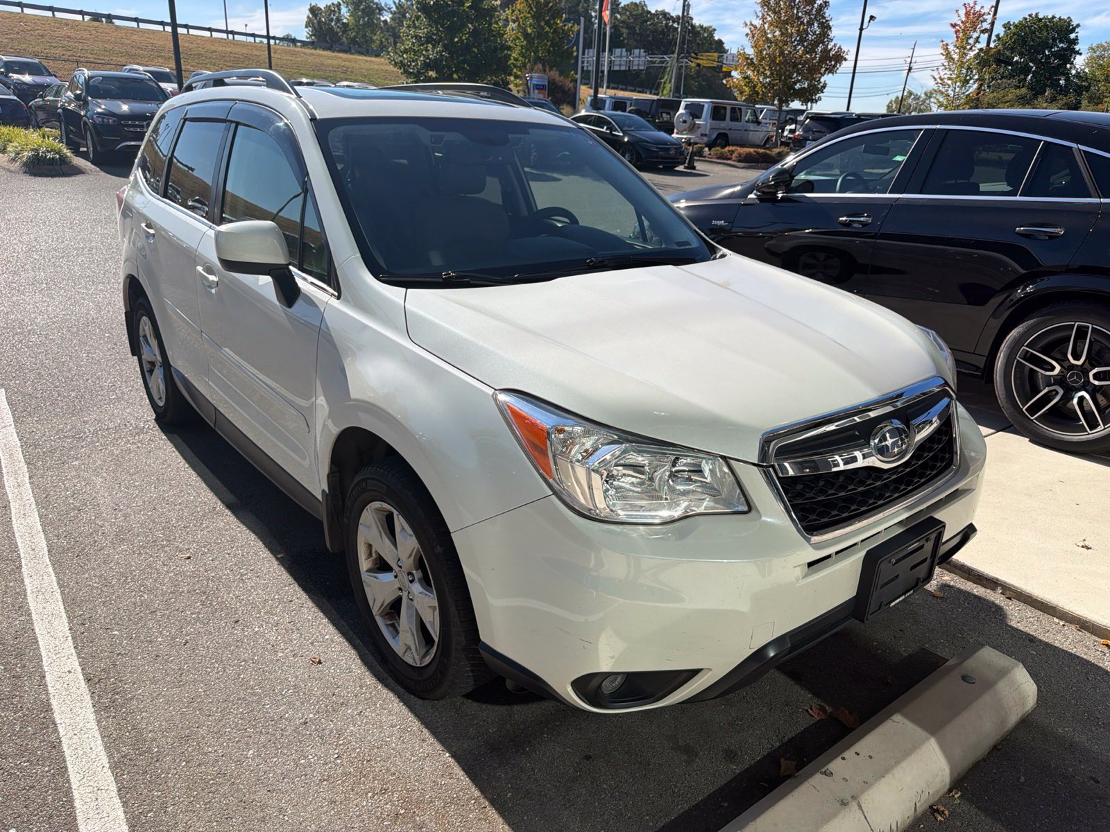 Used 2016 Subaru Forester 2.5i Limited AWD/4WD image 1