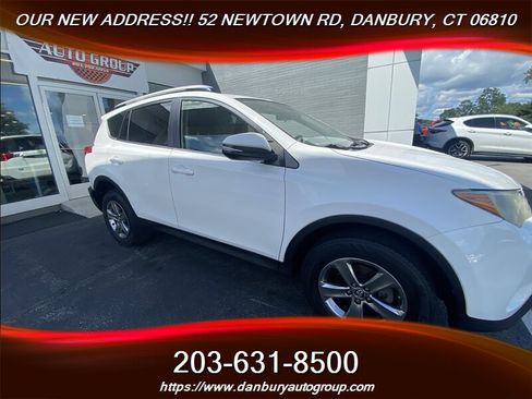 Used 2015 Toyota RAV4 XLE AWD/4WD image 9