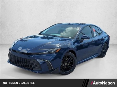 Certified 2026 Toyota Camry SE FWD image 1