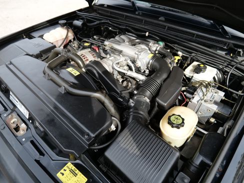 Used 2004 Land Rover Discovery SE image 53