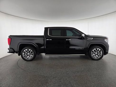 Used 2026 GMC Sierra 1500 Denali AWD/4WD image 6