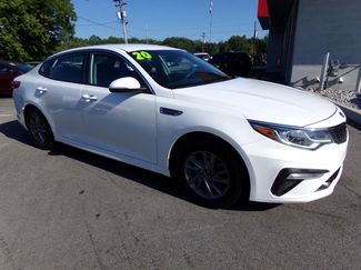 Used 2020 Kia Optima LX image 1