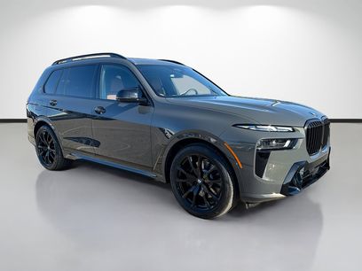 New 2026 BMW X7 M60i