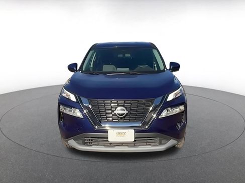 Used 2023 Nissan Rogue SV image 4