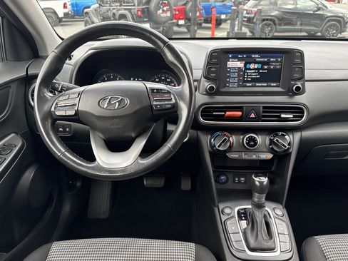 Used 2019 Hyundai Kona SEL image 27