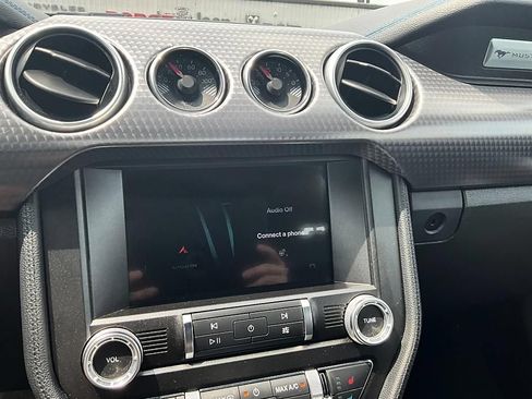 Used 2019 Ford Mustang GT Premium w/ GT Performance Package RWD image 20