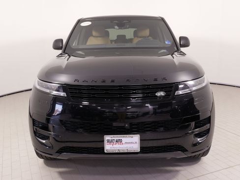 Used 2025 Land Rover Range Rover Sport SE image 5