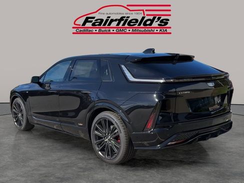 New 2026 Cadillac Lyriq V AWD/4WD image 3