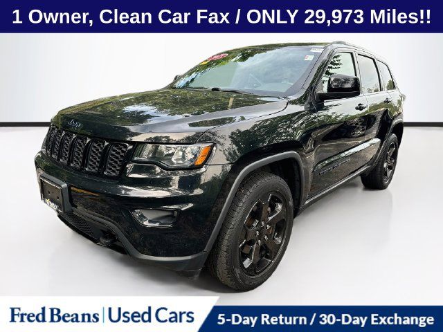 Used 2019 Jeep Grand Cherokee Laredo AWD/4WD image 4