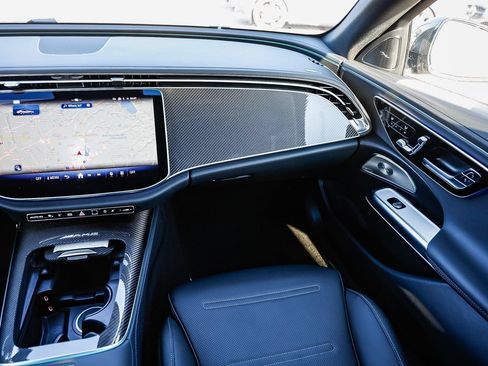 New 2026 Mercedes-Benz E 53 AMG e 4MATIC Sedan image 16