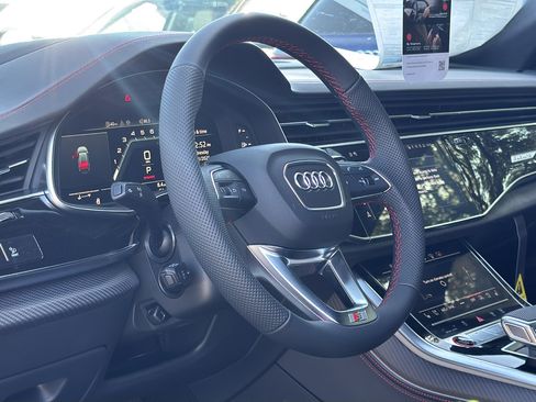 New 2026 Audi SQ8 Prestige image 10