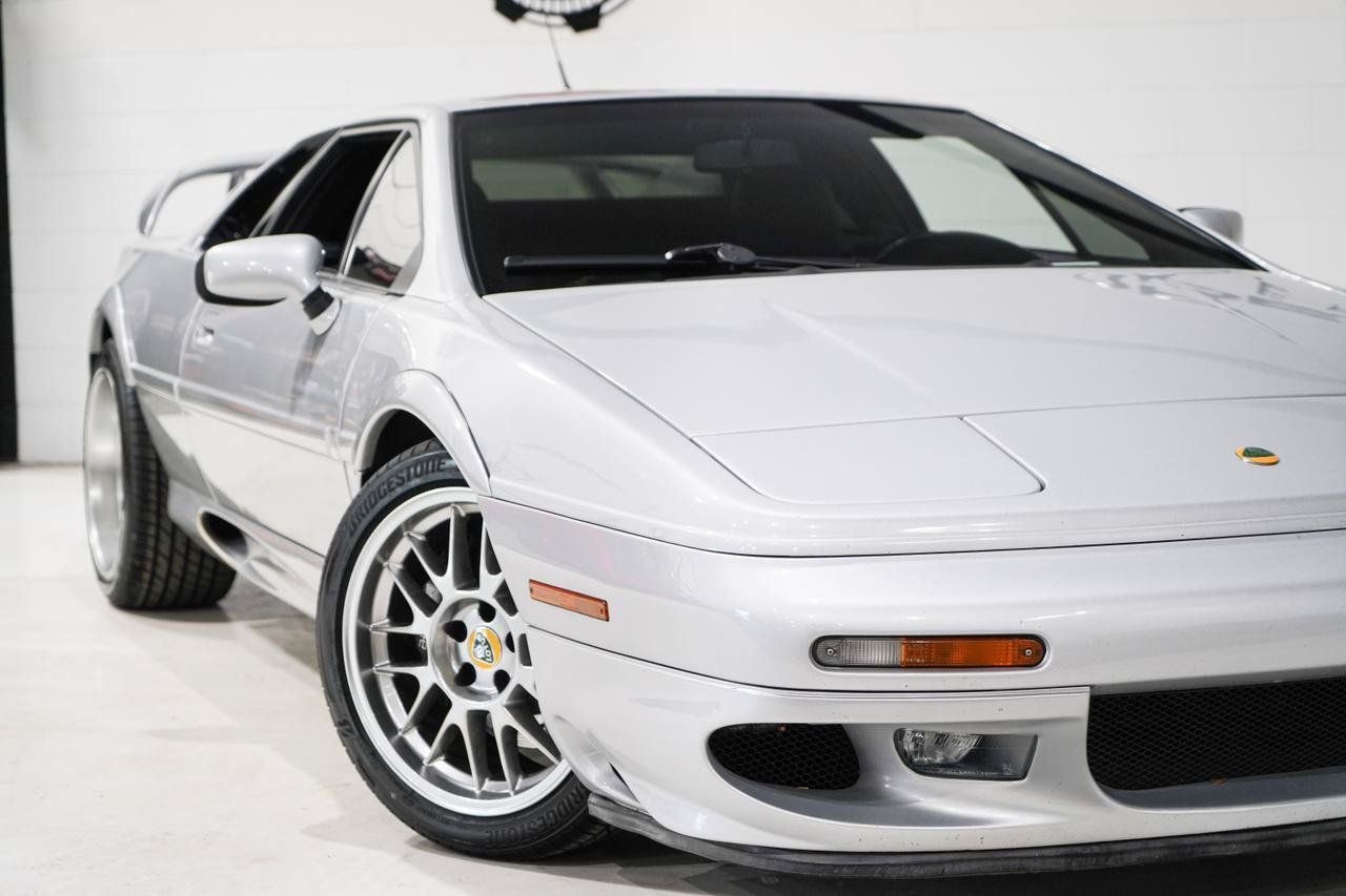 Used 2002 Lotus Esprit RWD image 21