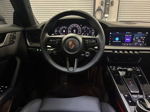 Used 2026 Porsche 911 Carrera RWD image 15