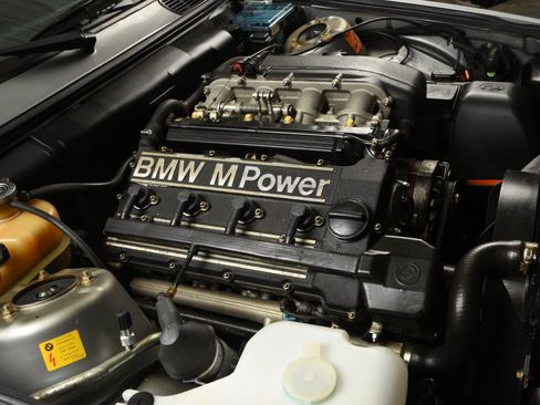 Used 1988 BMW M3 Coupe RWD image 27