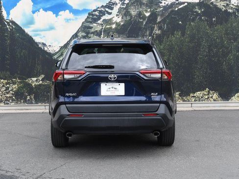 Used 2024 Toyota RAV4 XLE AWD/4WD image 10