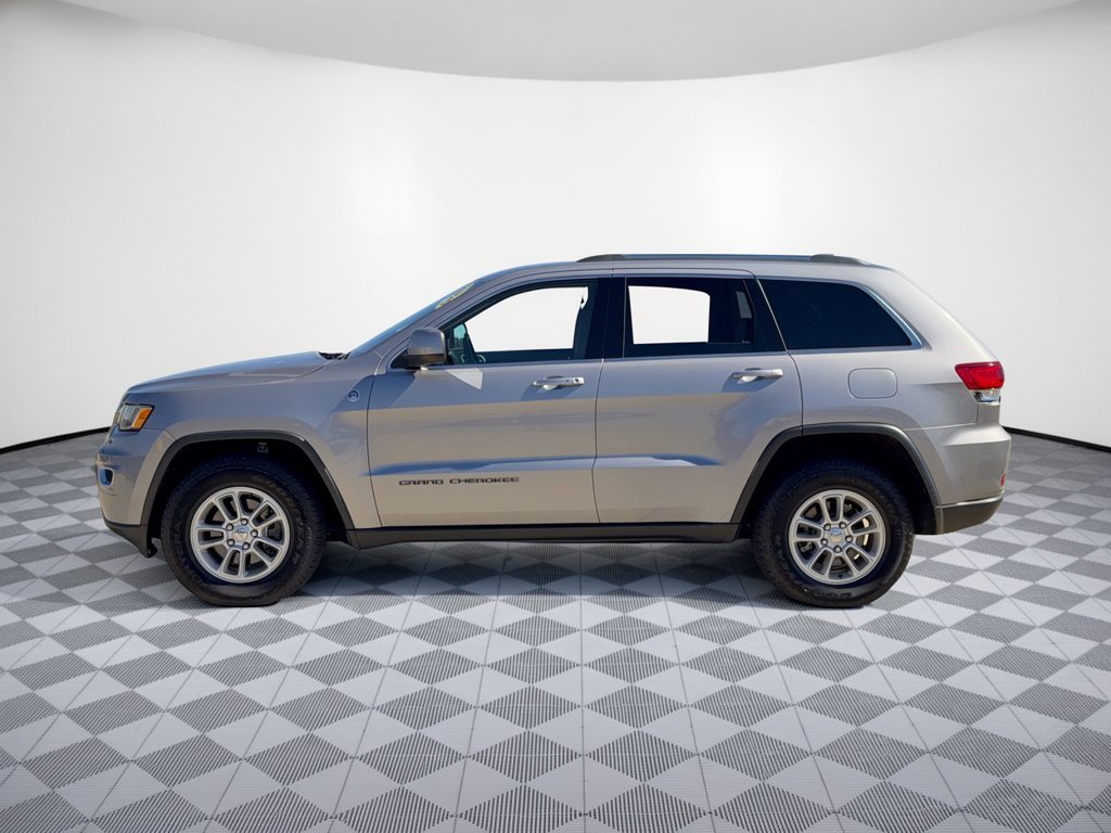 Certified 2020 Jeep Grand Cherokee Laredo AWD/4WD image 2