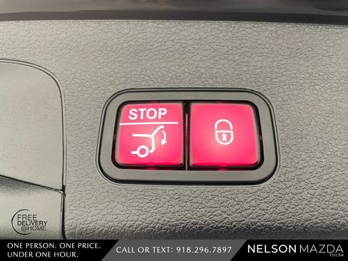 Used 2022 Mercedes-Benz GLS 450 4MATIC image 43