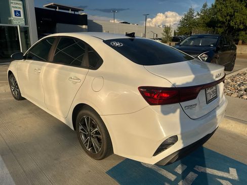 Certified 2024 Kia Forte LXS FWD image 4