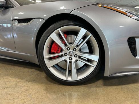Used 2014 Jaguar F-TYPE S image 19