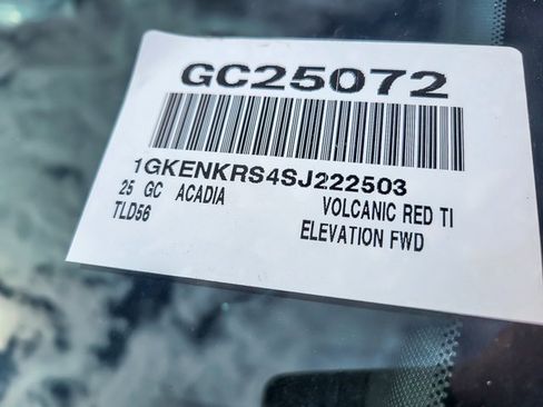 New 2025 GMC Acadia Elevation w/ Elevation Premium Package image 18