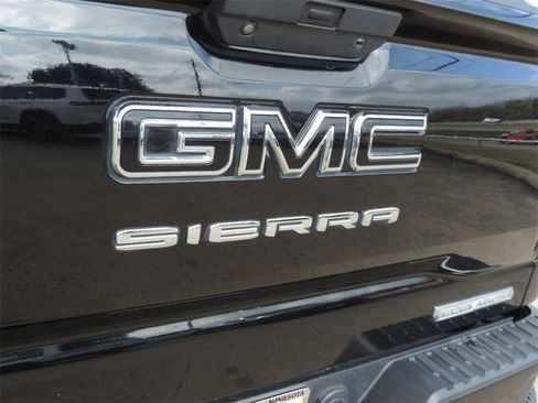 Used 2021 GMC Sierra 1500 Elevation image 9