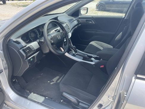 Used 2013 Honda Accord LX image 12