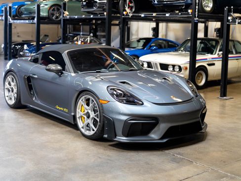 Used 2025 Porsche 718 Boxster Spyder RS image 1