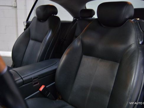 Used 2010 Mercedes-Benz CL 550 CL550 4MATIC image 19